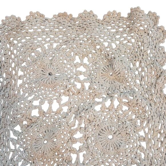Crochet, Vintage Ivory Cotton Table Top Decor Crochet 14" x 10" - Picture 2 of 5